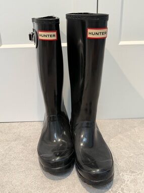 Hunter Glossy Black Tall Wellington Boots